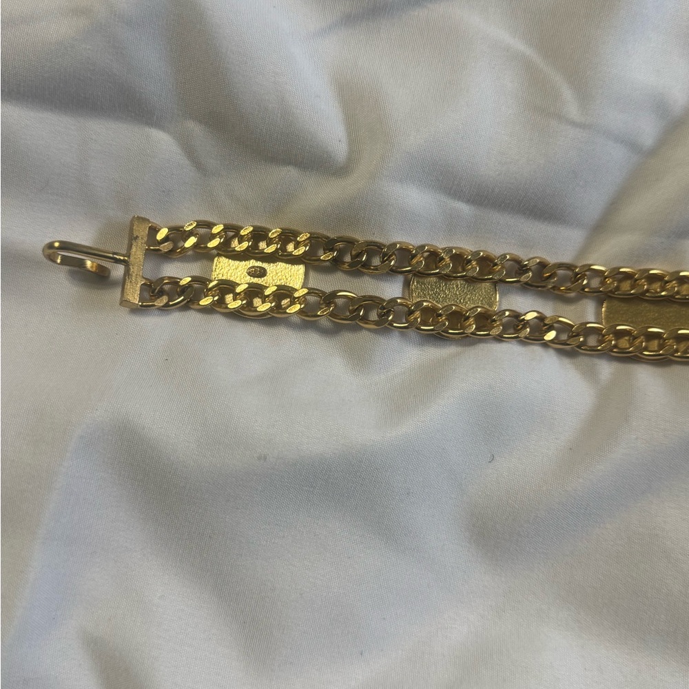 CHANEL Gold Chain Belt with Iconic Emblems - Picture 3 of 5